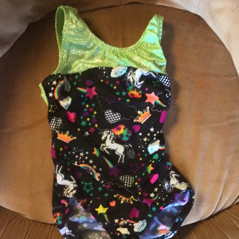 Garland activewear size child large (CL)